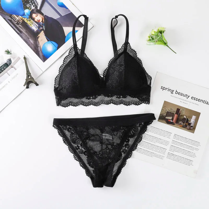 Women Lace Bra And Briefs Set Backless Bralette Solid Color Underwear Wireless Lace Bra Top Sexy Lingerie Set Female Intimates