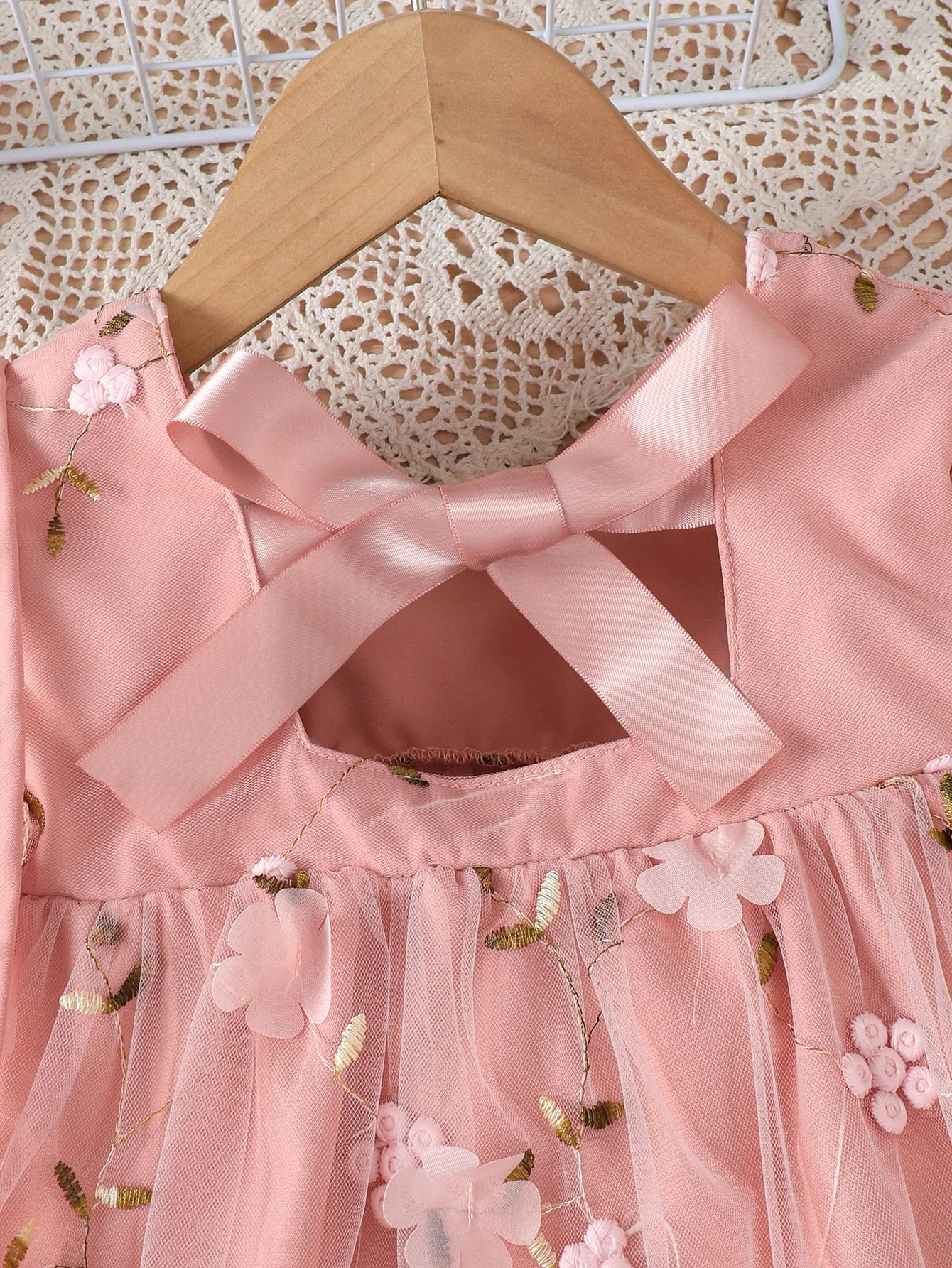 Baby girl flower embroidered mesh dress with bow tie and strap design, suitable for spring and summer when paired with a bag