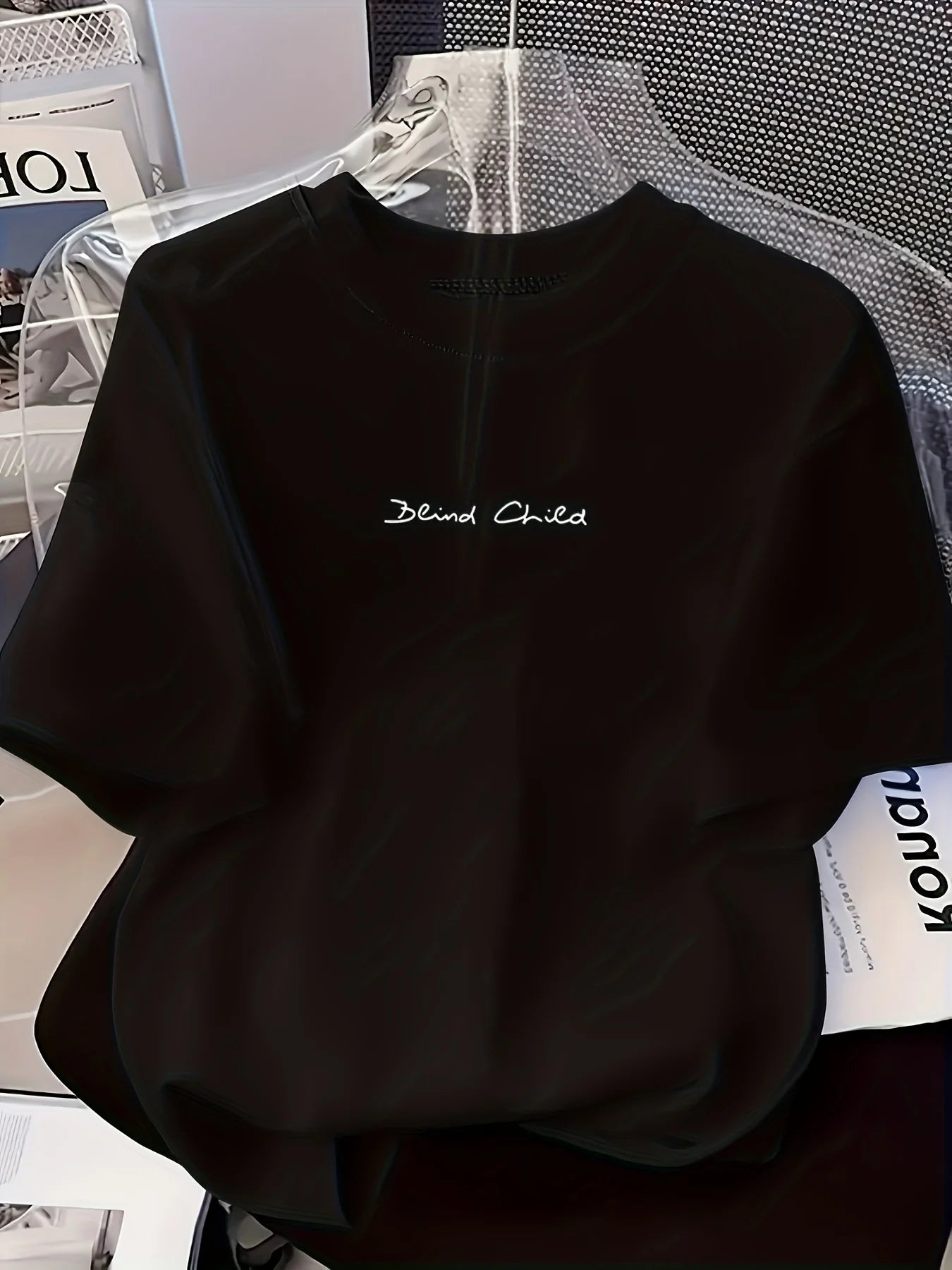 A small-sized cute letter-printed short-sleeved T-shirt a casual short-sleeved shirt comfortable for ladies fashionable for wear