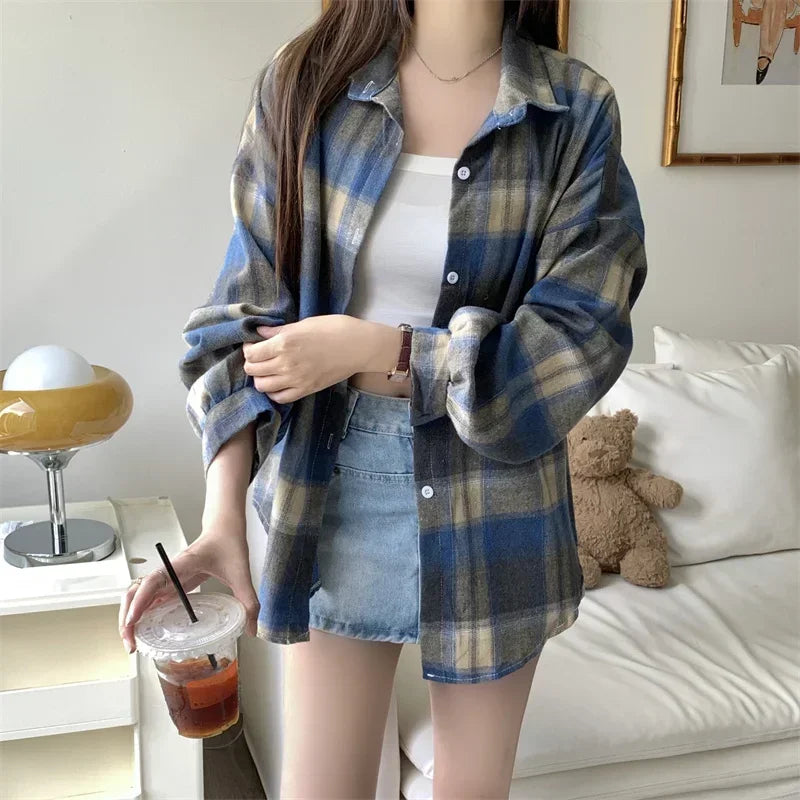 Black Flannel Shirt for Women Long Sleeve Collared Button-Up Tartan Plaid Shirt Jacket Teen-girl Casual Everyday Outfit
