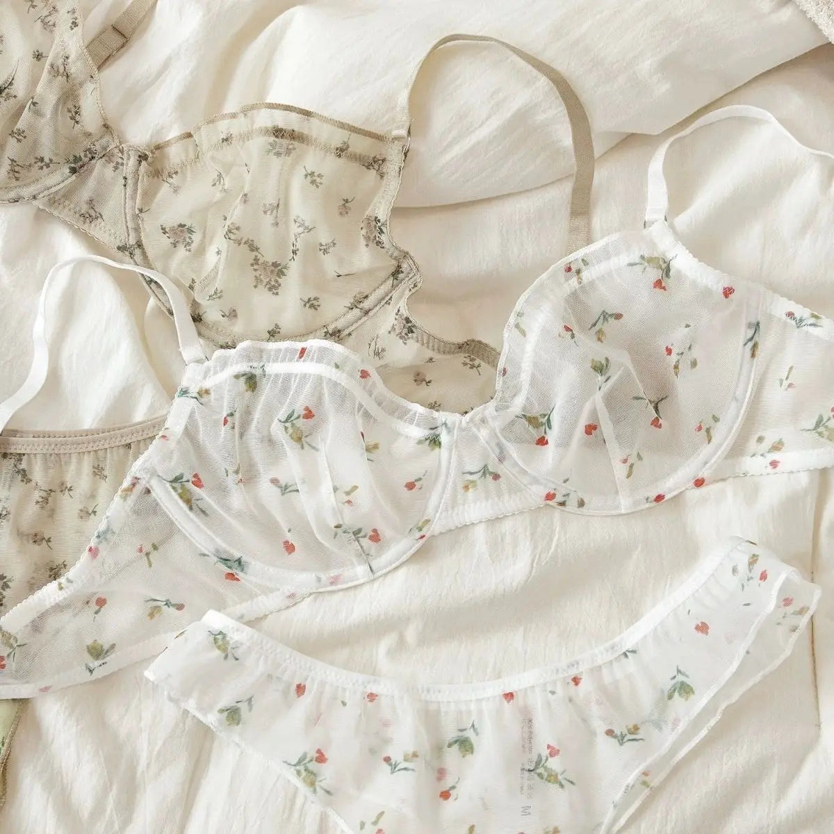 French Ultra Thin Lingerie Set Sexy Lace Floral Prints Bra Fashion Women Underwear Mesh Breathable Intimates Bras and Thong Sets