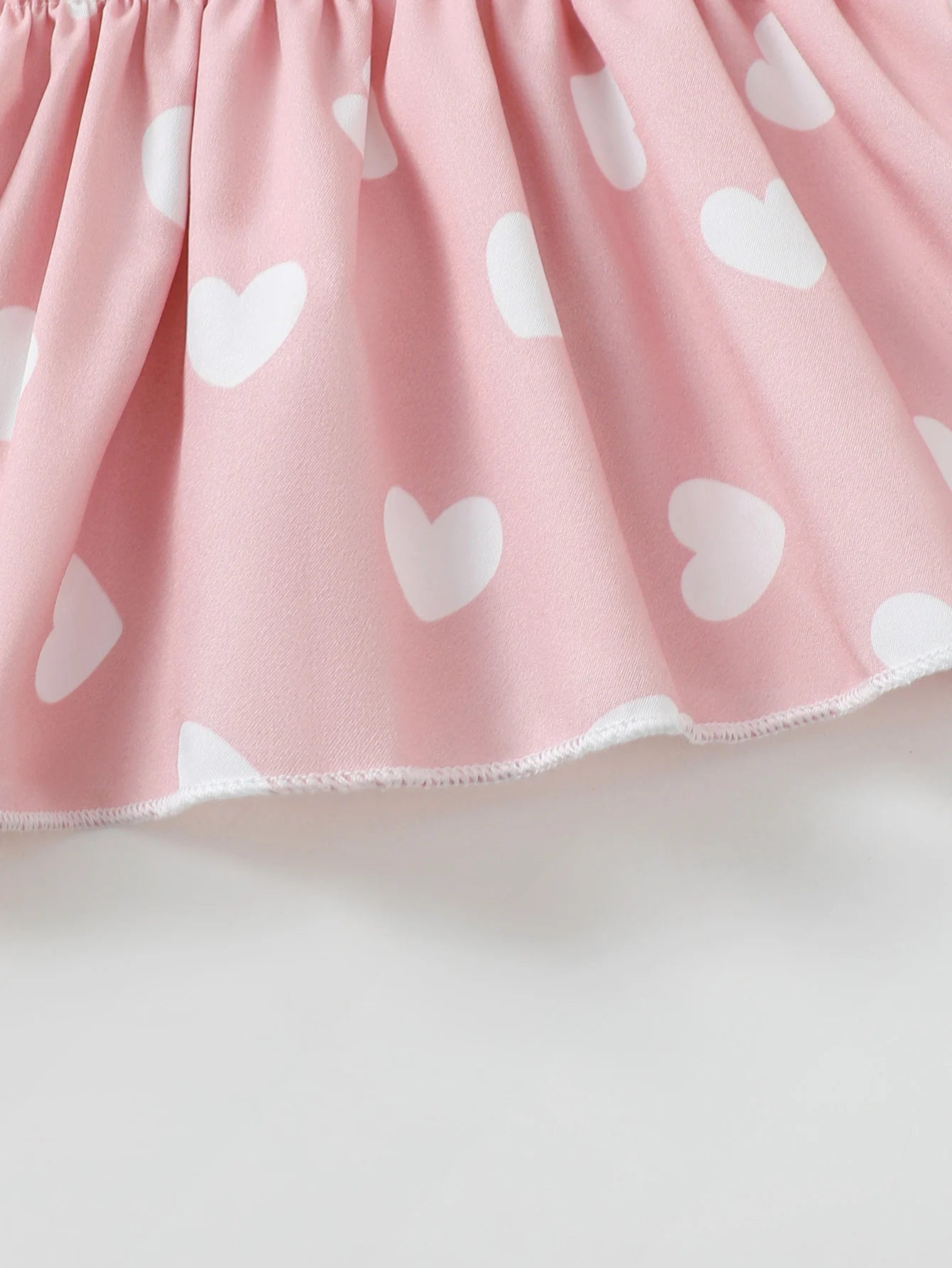 Heart Pattern Baby Girl Outfit with Butterfly Knot Shoulder Straps And Lace Hem Top And Shorts Pink Summer Casual Cute Set