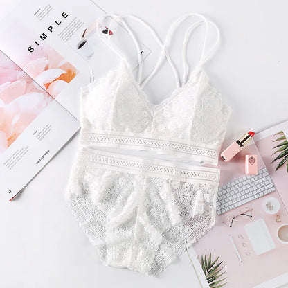 Women Lace Bra And Briefs Set Backless Bralette Solid Color Underwear Wireless Lace Bra Top Sexy Lingerie Set Female Intimates