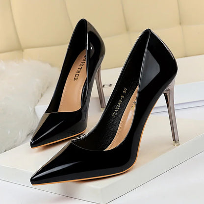Metal Heel with High-Heeled Shiny Patent Leather Shallow Mouth Pointed Sexy Sexy Nightclub Was Thin Heels Wedding Shoes Banquet