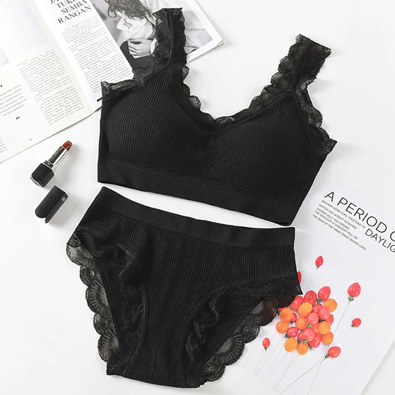Sexy Lace Lingerie Set Padded Bra Set Without Steel Ring Solid Women's Underwear Brassiere Comfortable Fitness Crop Top