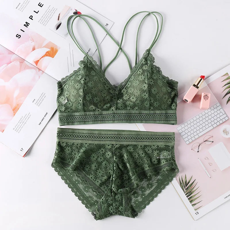 Women Lace Bra And Briefs Set Backless Bralette Solid Color Underwear Wireless Lace Bra Top Sexy Lingerie Set Female Intimates