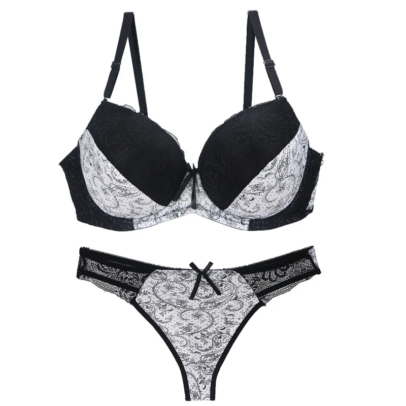2022 New Sexy Bras Set 32/70 34/75 36/80 38/85 40/90 42/95 44/100 BCDE Cup Underwear Bralette Brassiere Plus Size Lingerie Thong
