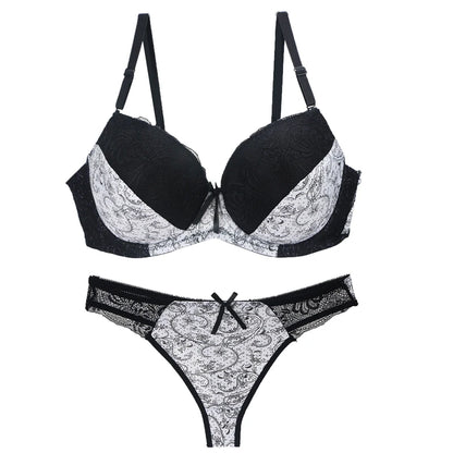 2022 New Sexy Bras Set 32/70 34/75 36/80 38/85 40/90 42/95 44/100 BCDE Cup Underwear Bralette Brassiere Plus Size Lingerie Thong