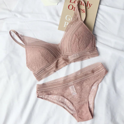 New Women 4 Colour Underwear French Wire-Free Ultra-thin Bralette Sexy Lace Triangle Cup Push Up Bra Set Cotton Bra and Panties