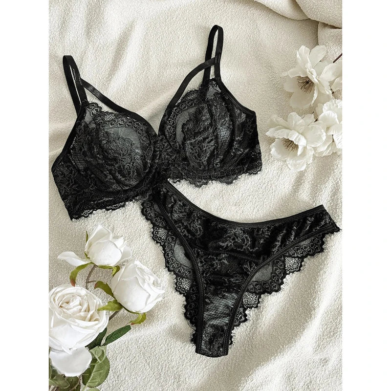 Women's Lingerie & Underwear， Eyelash Sxy Fancy Lace Strapping Underwire Bra &  Brazilian Panties ， Sexy Style