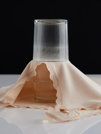 Summer Knitted Ribbed Camisole for Women with Lace Trim, Slim Fit, Suitable for Outerwear or as a Base Layer