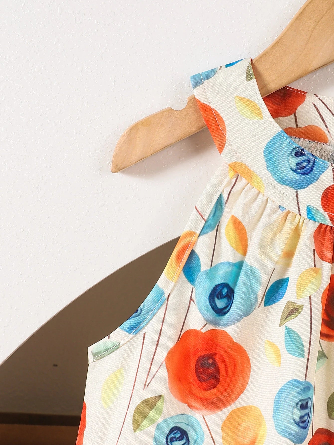 Girls' Summer Casual Print Two-Piece Set Hanging Neck Top And Shorts Outfit for Kids