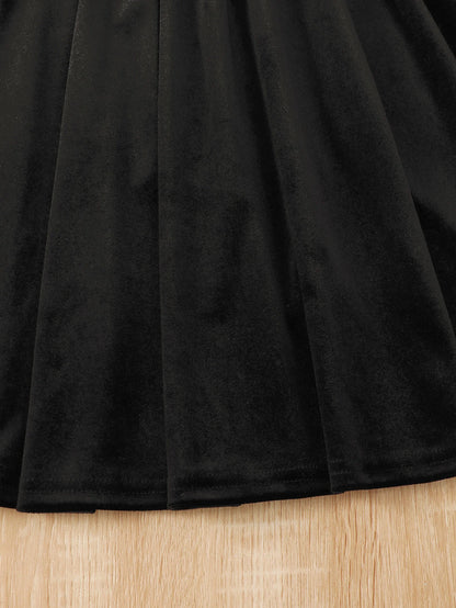 Girls Elegant Velvet Lace-Trimmed Long Sleeve Dress Black Outdoor Autumn Winter Scene Suitable for Parties And Vacations