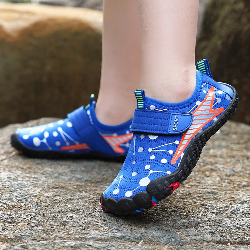 Children Beach Aqua Shoes Boy Girl Barefoot Water Shoes Quick-Dry Drainage Diving Swim Sandals Kids Fishing Surf Wading Sneakers