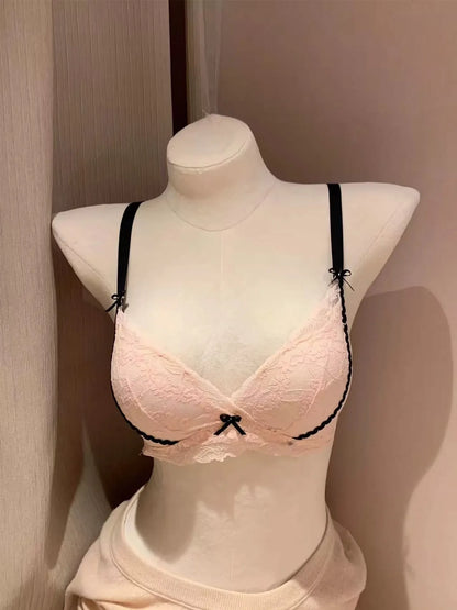 Lace lingerie for women wireless push-up bra for small breasts enhances cleavage & lifts side support to gather underarm fat