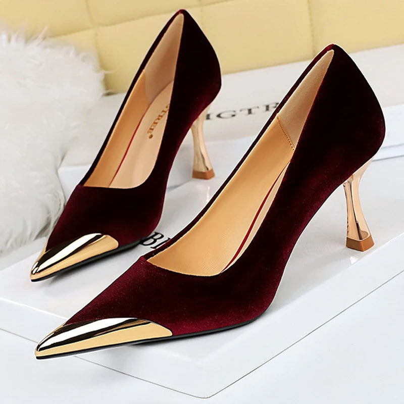 Women 7 Cm Heels Metal Pointed Women Pumps Fashion Kitten Heels Sexy Party Shoes Women Suede Lady Heels Luxury Wedding Shoes