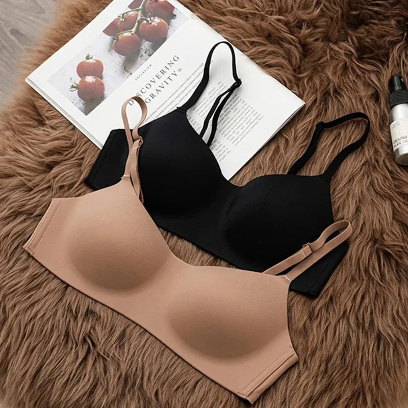 Soft Support Seamless Underwear Comfortable Gathering No Steel Ring Collection Light Thin Breathable Bra Style