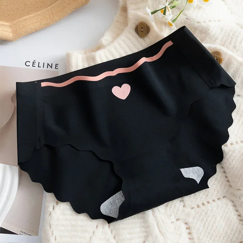 M-XL Ladies Briefs Seamless Ice Silk Sexy Thin Underwear Ladies Traceless Middle Waist Panties Female Lingerie Intimates