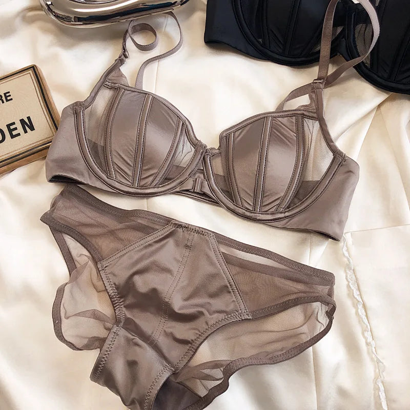 New Summer Lace Thin Cup Women Underwear Sexy Front Buckle Push Up Bra Set Adjustable Strap Brassiere Beautiful Back Lingerie