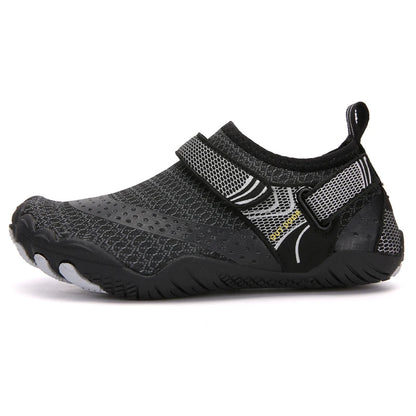 New Kids Beach Aqua Shoes Boys Girls Barefoot Water Shoes Outdoor Children Quick-Dry Drainage Swim Sandals Surf Wading Sneakers