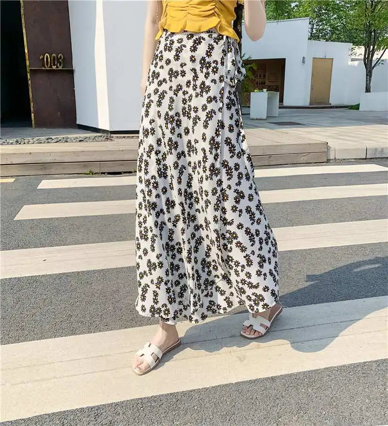 Vacation Style Wrap Skirt Beachside Long Skirt Women's High Waist A-Line Midi Skirt Floral Print One-Piece Summer Spring