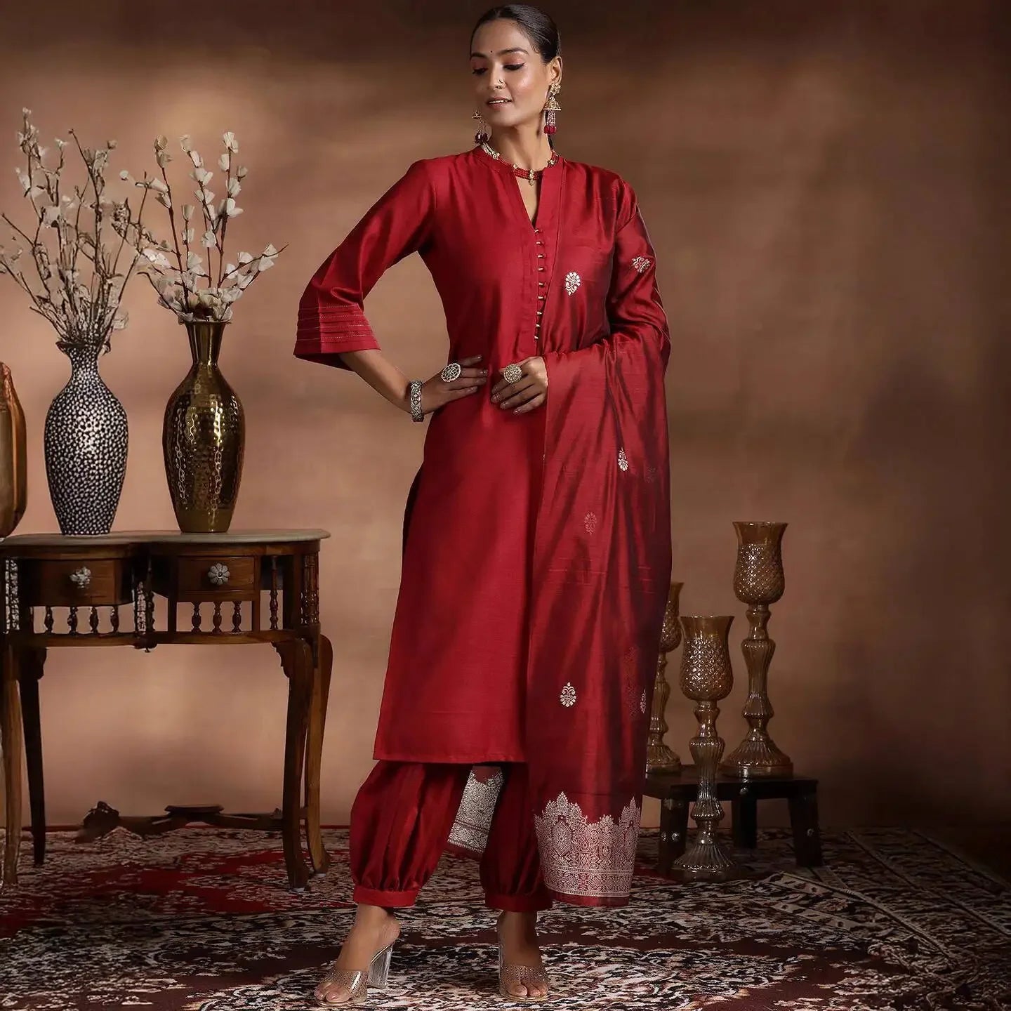 Indian Women's Clothing New Ethnic Style Red Spring Summer V-neck Cotton Blend Three-quarter Sleeve Jacquard Three-piece Set