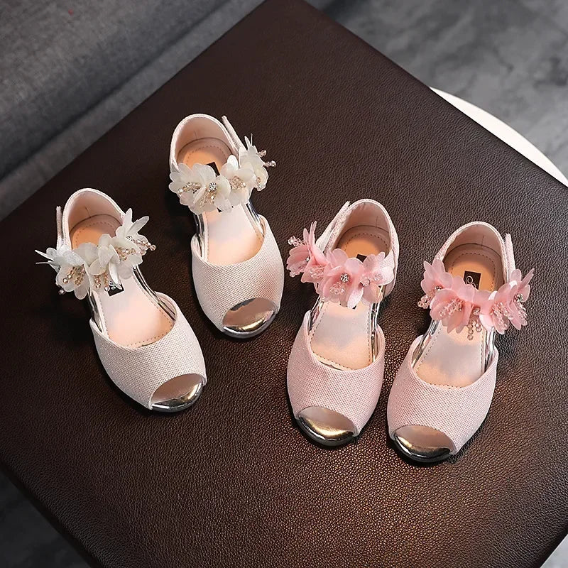 2026 Summer Girls Rhinestone Flower Shoes Low Heel Flower Wedding Party Dress Pump Shoes Princess Shoes For Kids Toddler