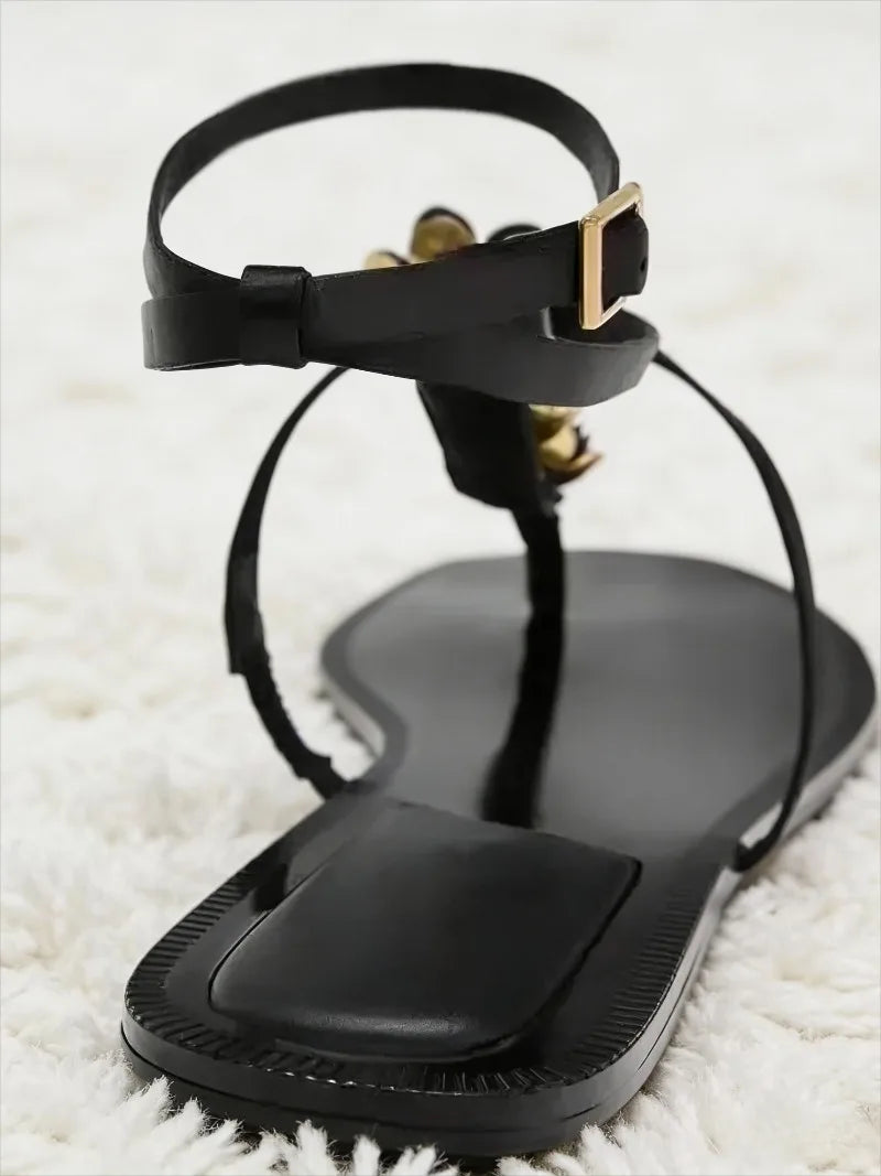 Luxury Metal Flower Decoration Flat Sandals Women Sexy Peep Toe Ankle Strap Flip Flops Summer Fashion Comfortable Beach Sandals