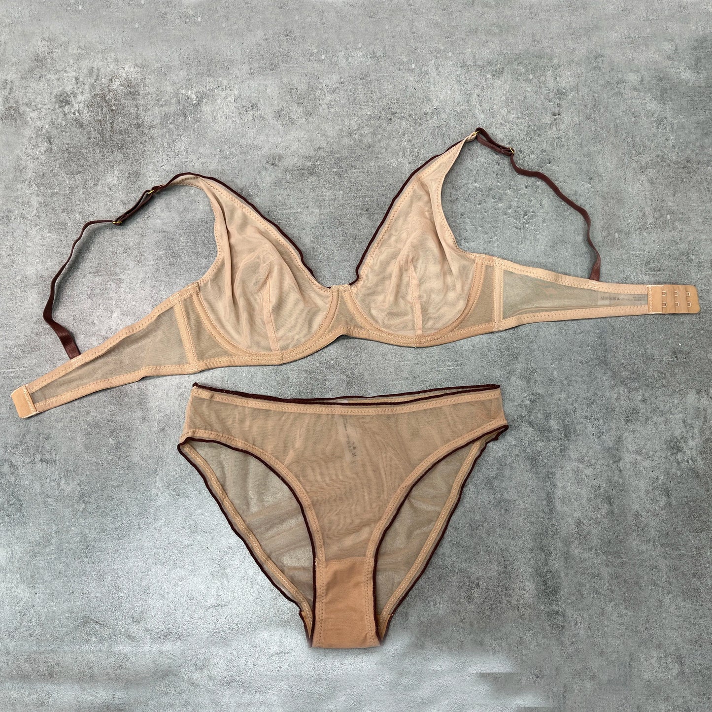 YUQI French Summer Bra - Sexy Euro Color-Block Lingerie | Slim Push-Up Lift & Anti-Sag Support | Anti-Sag Comfort Fit Underwear
