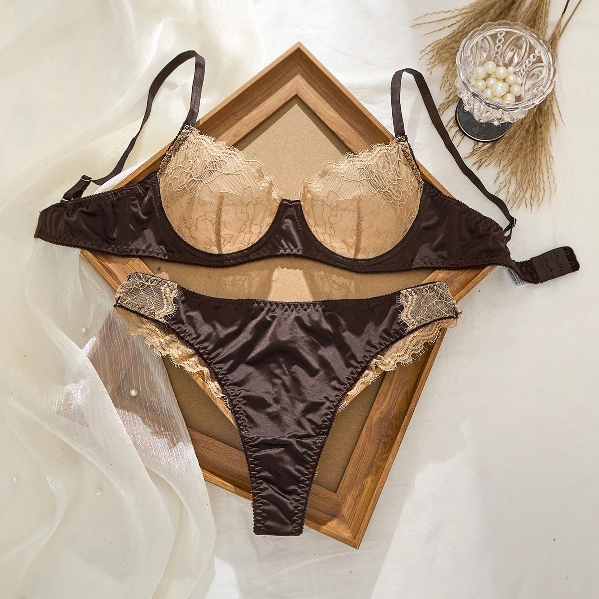 Sexy Lace Flowers Embroidery Lingerie Set for Women Ultra Thin Breathable Bra Button Decoration Underwear French Bras Thong Sets