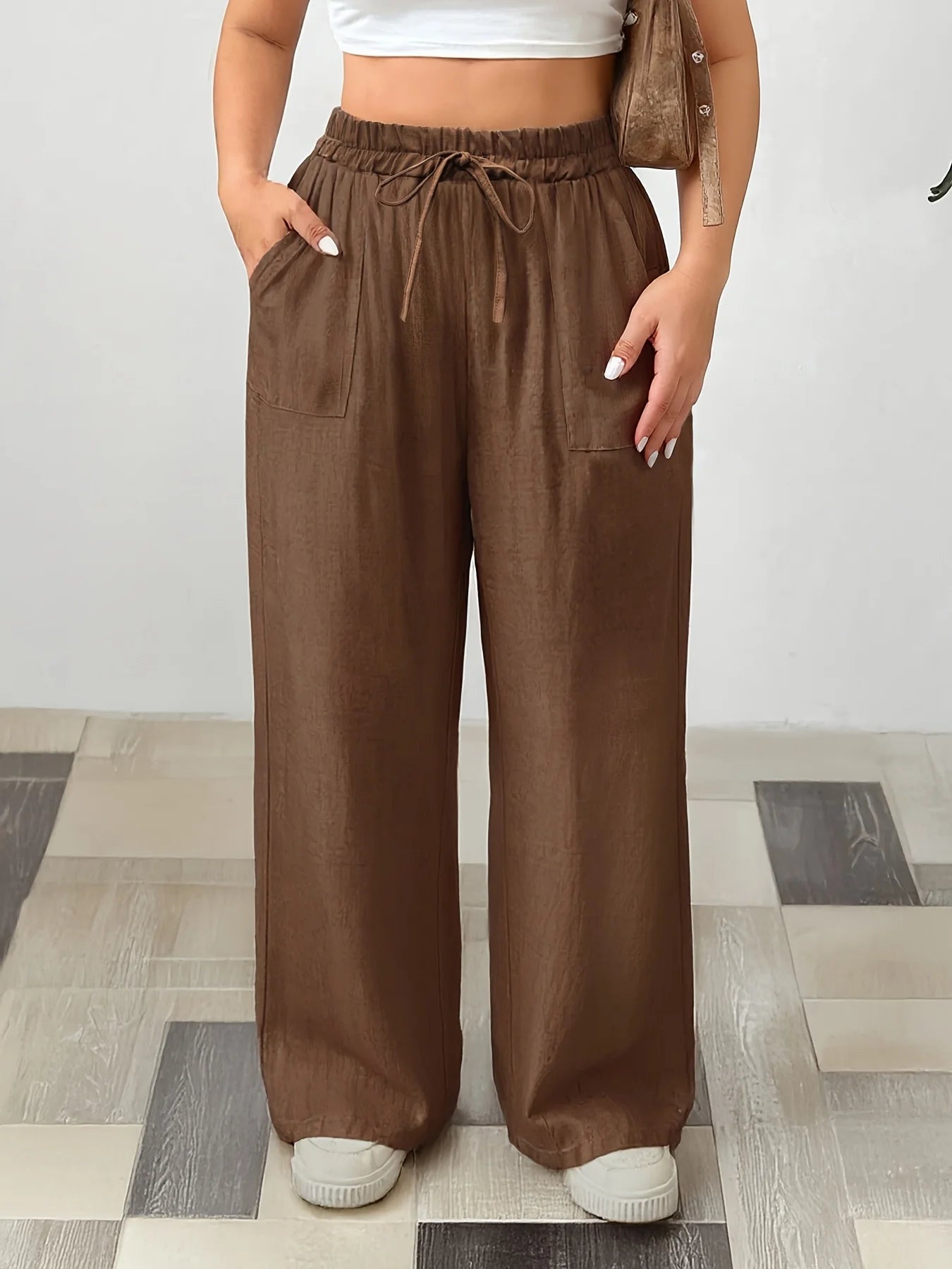 Comfortable Plus Size Wide-Leg Pants with Drawstring Waist and Pockets for Effortless Style