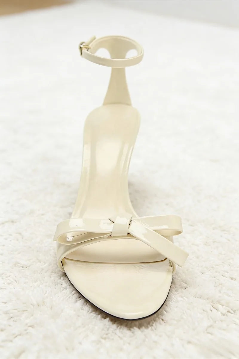 Beige Bow Designer Shoes Ankle Strap Heeled Sandals Women Elegant Patent Leather Thin High Heels Party Shoes Sandalias De Mujer