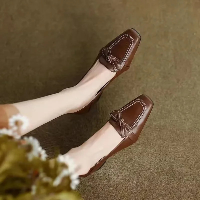 New retro women's fashion square toe high heels 2025 spring and summer women's butterfly decorative office girl mid-heeled shoes