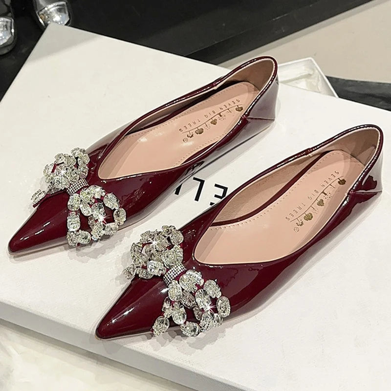 New Luxury Rhinestone Women's Flat Shoes Patent Leather Flat Heeled Women's Shoes Rhinestone Bowknot Pointed Tip Ladies Shoes