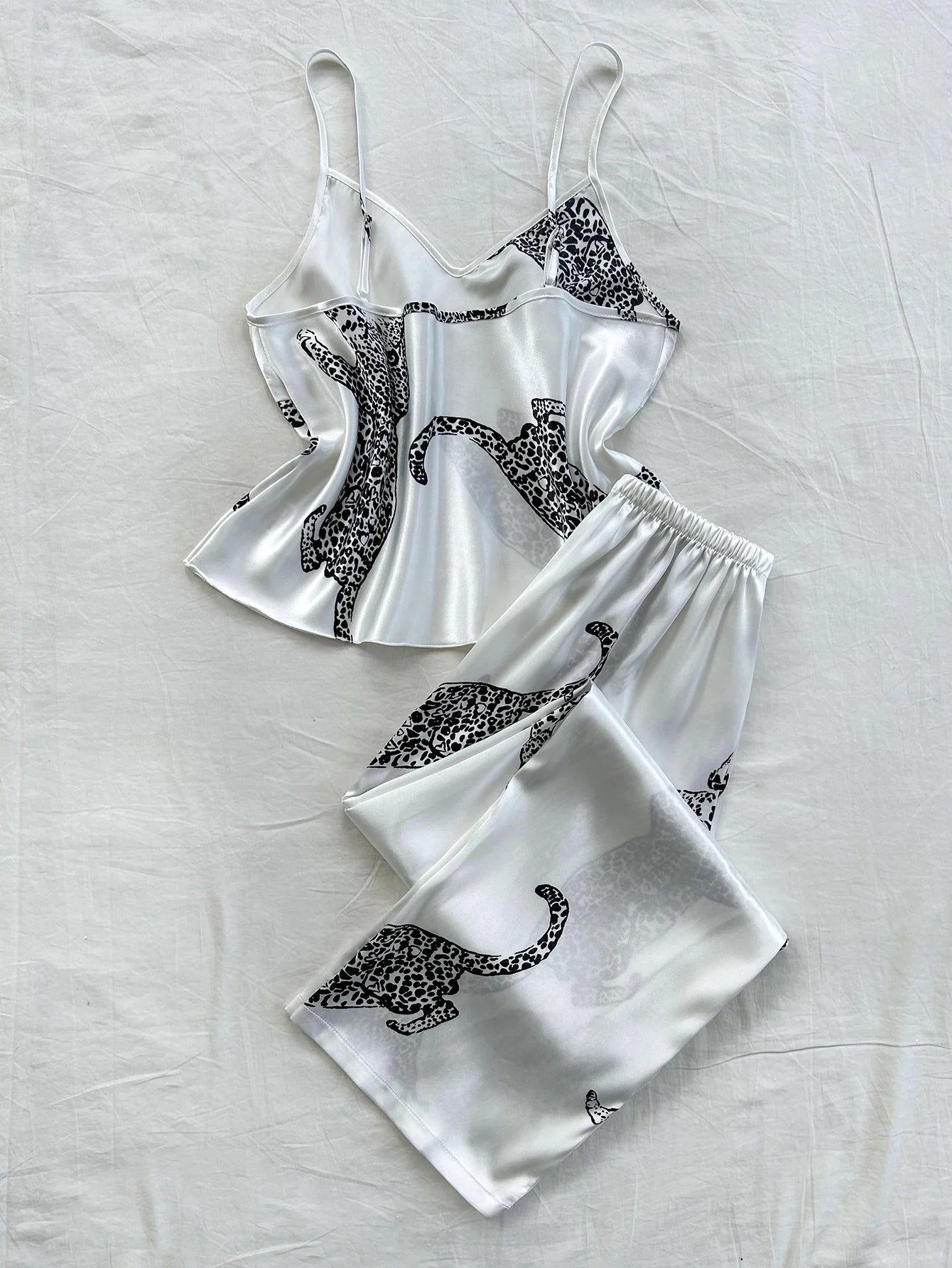 Comfortable Fashionable 2pcs V Neck Leopard Print Suspender Long Pants Pajama Set
