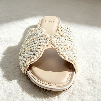 Luxury Faux Pearl Detail Women Slippers Novelty Shiny Appliques Design Flat Sandals for Ladies Summer Comfortable Women's Shoes