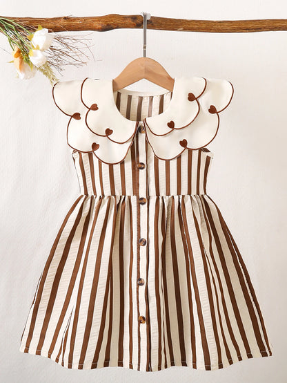 (5120) Little Girls' Summer Fresh and Energetic Multi-Colored White Striped Dress with Doll Collar and Bow Embroidery, in a Retro Cute Style, Suitable for Amusement Parks, Theme Parties, Vacations, and Gatherings.