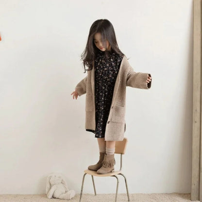2025 New Girls' Chunky Yarn Knit Cardigan Autumn/Winter Kids' Plus Size Korean Style Mid-Length Knit Jacket