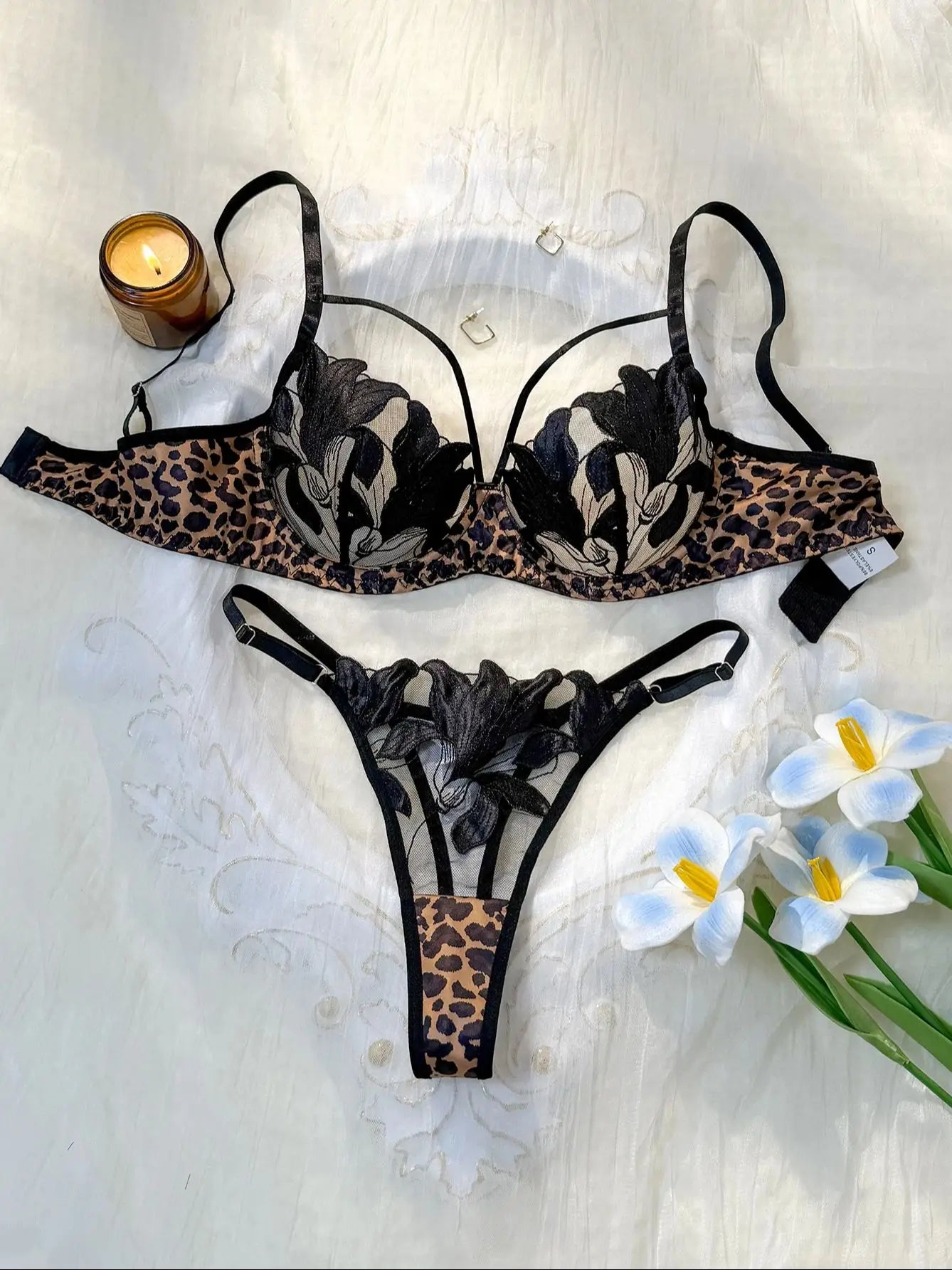 Ladies Animal Print Floral Embroidered Bra Thong Set Leopard Mesh Splice Lingerie Outfit Elegant Intimate Sleepwear ZA825183