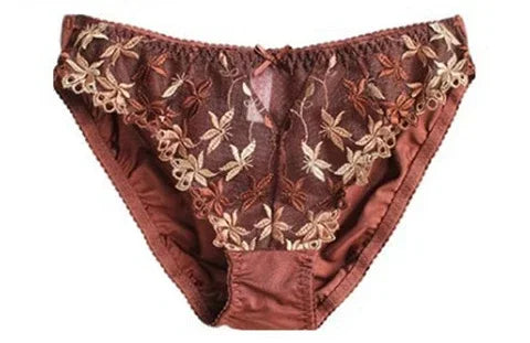 BANERDANNI Victorian Style Plus Size Red Lace Bra Set Sexy Underwire Support for Big Breasts Women's Elegant Lingerie Bow Design