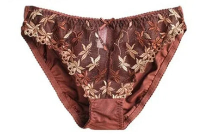BANERDANNI Victorian Style Plus Size Red Lace Bra Set Sexy Underwire Support for Big Breasts Women's Elegant Lingerie Bow Design