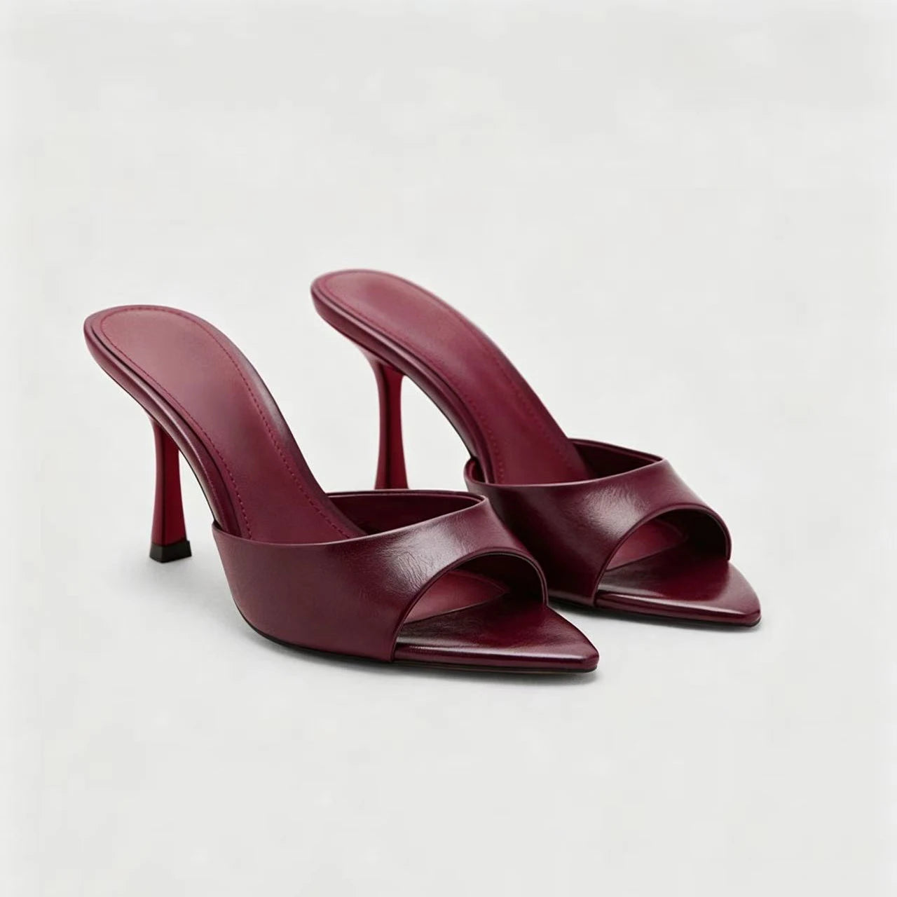 **Fashionable Hot Selling Fish Mouth Comfortable Banquet High-heeled Slippers Summer New Round Headed Sexy Casual Sandals Women