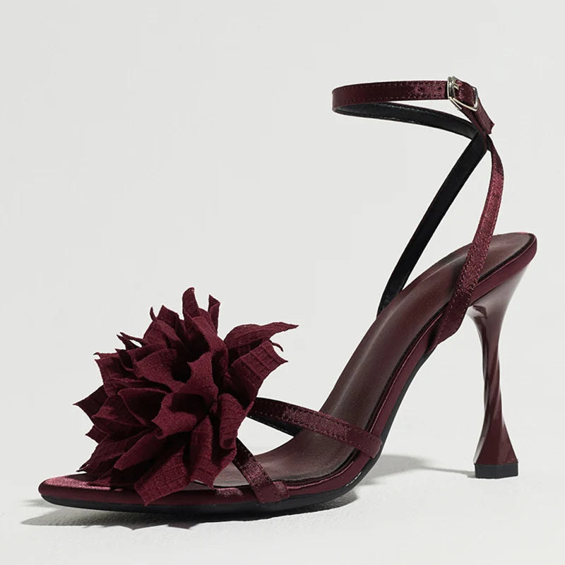 Cute Flower Detail Heeled Sandals Women Sexy Open Toe Ankle Strap Buckle High Heels for Ladies 2026 Summer Elegant Women Shoes