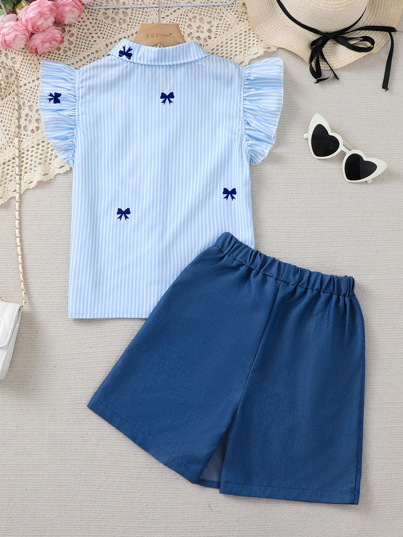 Girls' Preppy Style 2-Piece Set with Fashionable Bow-Tie Striped Shirt And Pantsuit Suitable for Daily Commute
