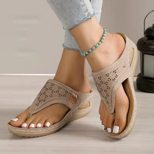 Summer Women's Wedge Sandals 2026 Clip Toe Orthopedic Arch Support Sandals Woman Pu Leather Non-Slip Soft Platform Flip Flops