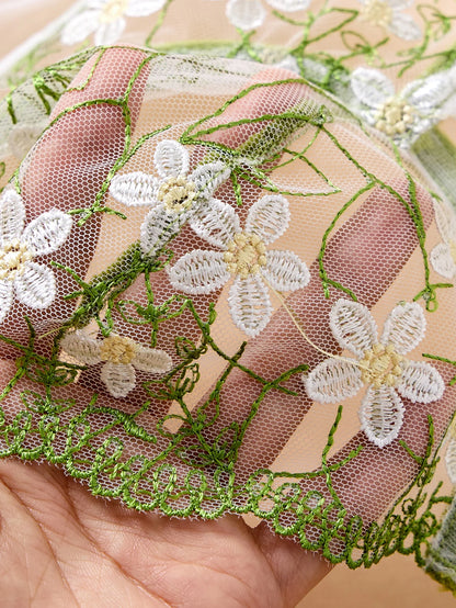 Women Green Daisy Floral Embroidery Lingerie Set Sheer Mesh Heart Metal Buckle Underwire Bra & Thong 2‑Piece Intimate Underwear