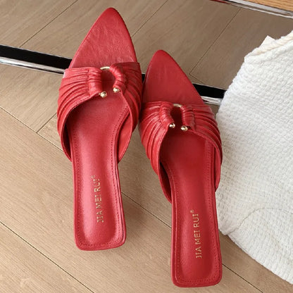 Pointed Toe Metal Decoration Pleated Women Sandals Summer Fashion Open Toe Thin Heel Slide Sandals Simple Comfort Designer Shoes