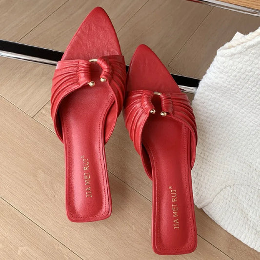 Pointed Toe Metal Decoration Pleated Women Sandals Summer Fashion Open Toe Thin Heel Slide Sandals Simple Comfort Designer Shoes