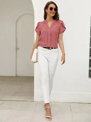 Summer Ladies Fashion Unique Small Heart Shirt Trendy Casual Top for Women