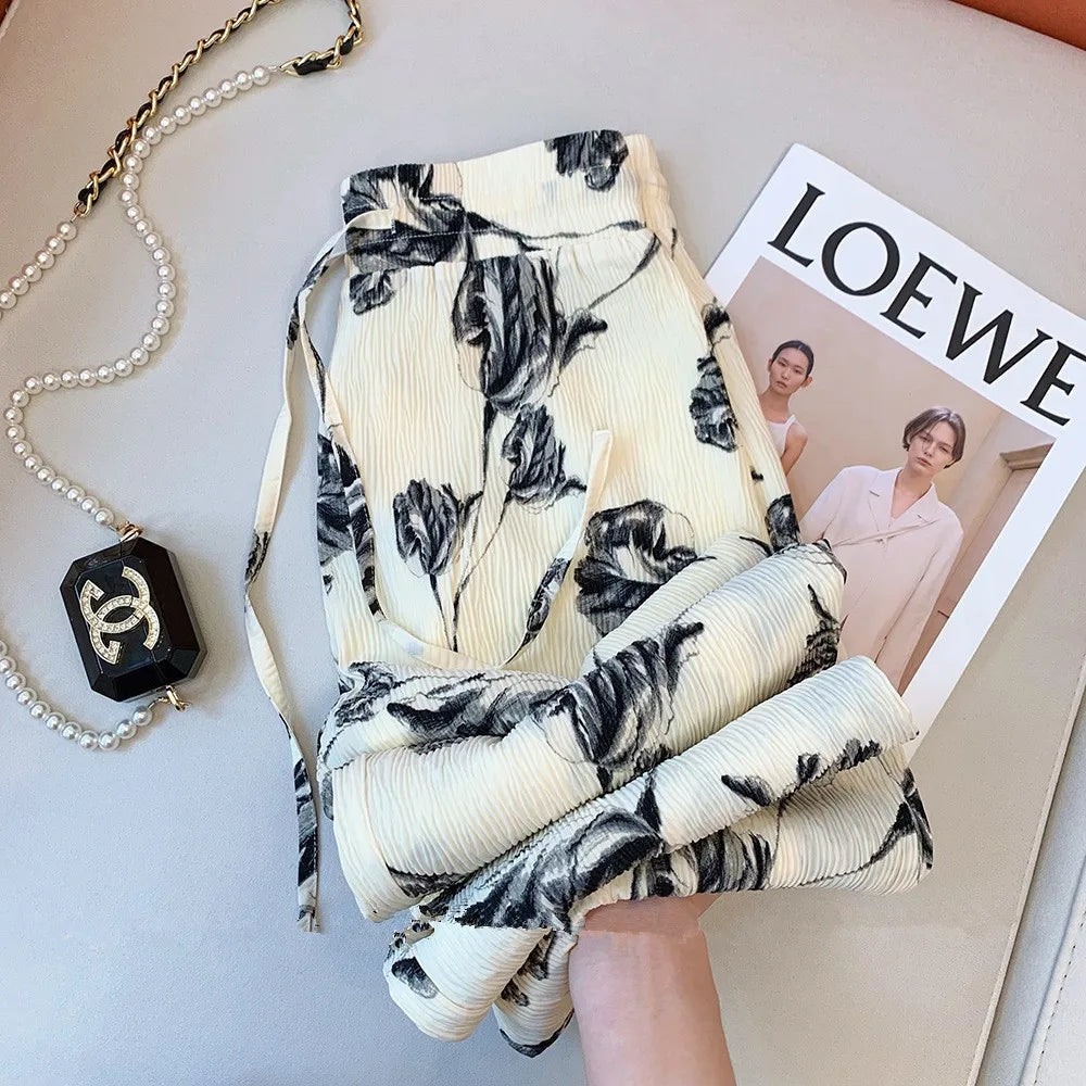 New Spring and Summer Black and White Classic Color Chinese Romantic Small Floral Print Women's Plus Size Wide-leg Trousers